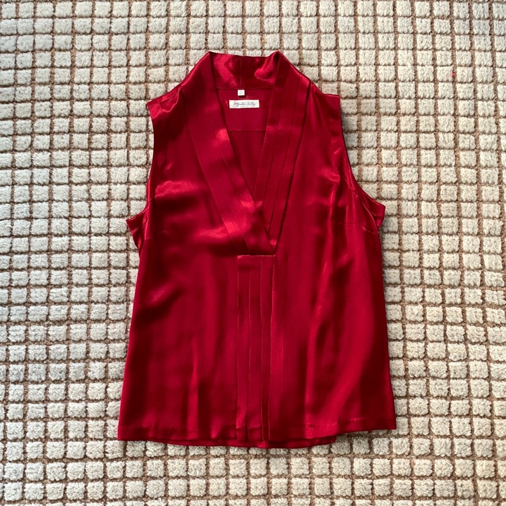 Red silk blouse. Size 4.